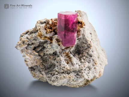 Beryl var. Red Beryl from Utah USA