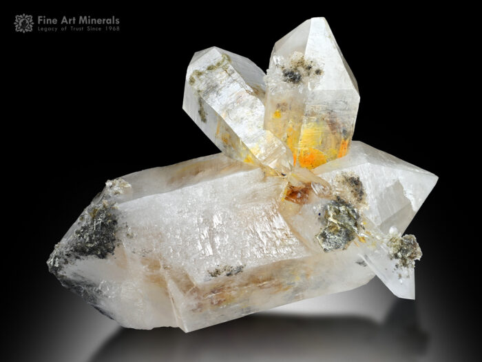 Enhydro Petroleum Quartz from Pakistan