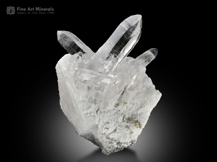 Quartz Cluster on Matrix