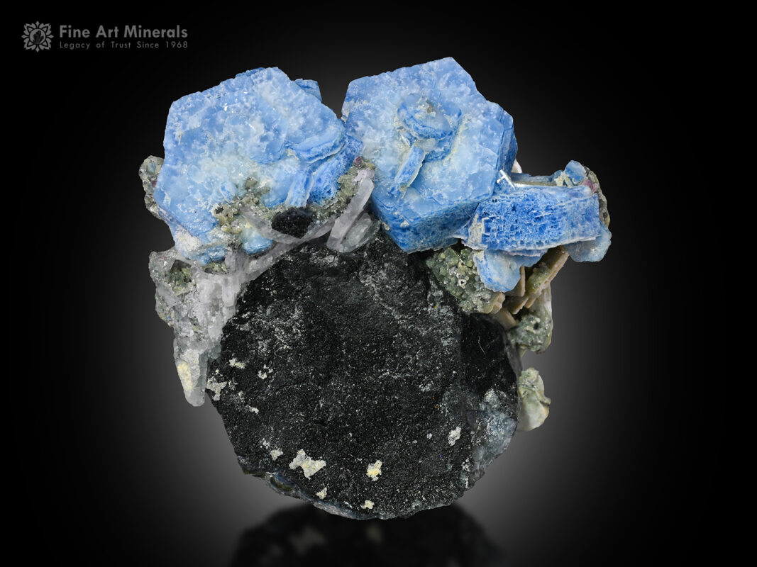 Alkali-Rich Blue Beryl cluster from Badakhshan Province, Afghanistan