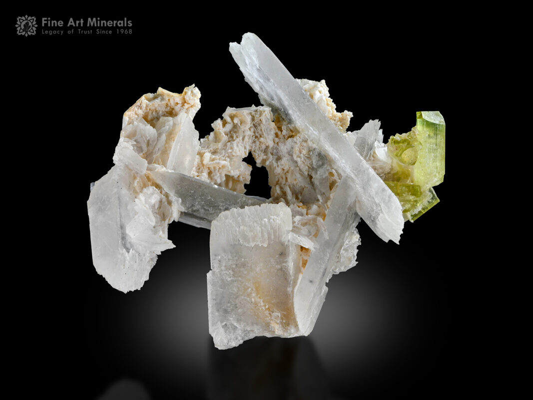 Viitaniemiite with tourmaline and albite from Chhappu, Braldu Valley, Shigar District, Gilgit-Baltistan, Pakistan main