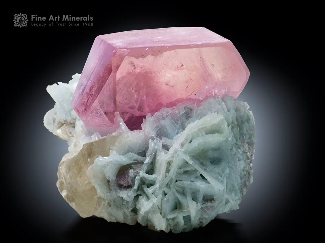 Pink-peach Morganite crystal with Quartz and Cleavelandite from Paprok, Nuristan, Afghanistan.