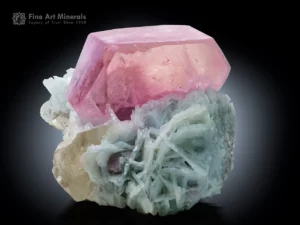 Pink-peach Morganite crystal with Quartz and Cleavelandite from Paprok, Nuristan, Afghanistan.