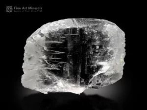 Twisted gwindel quartz crystal with natural rotation and good transparency from Pakistan.