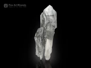 Quartz crystal with chlorite and Byssolite inclusions from Pakistan.